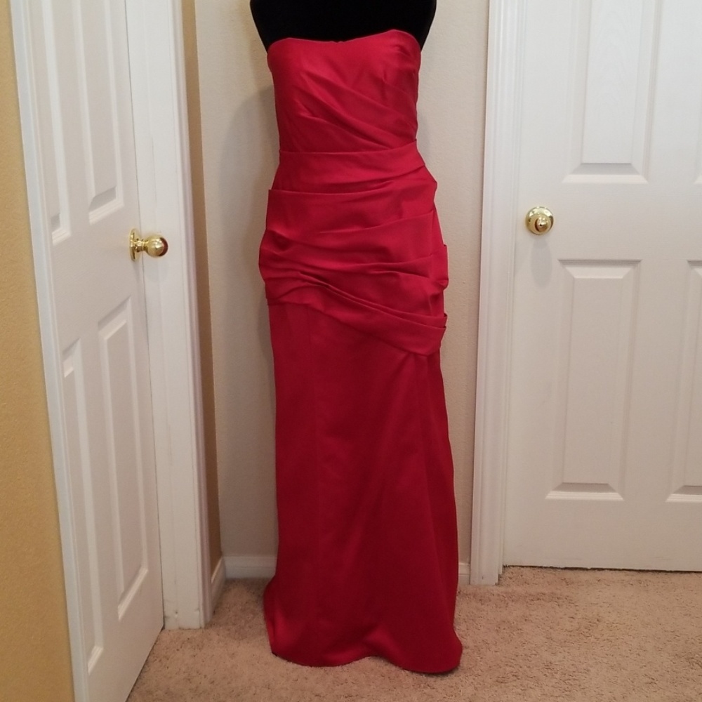 David's Bridal Red Bridesmaid's Dress Size 16